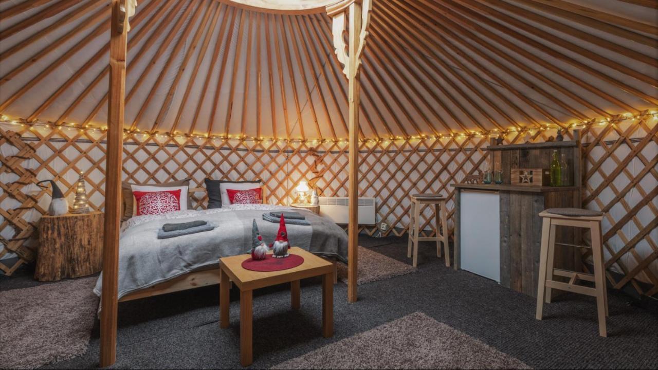 Yurt District Hotel Rovaniemi Bagian luar foto